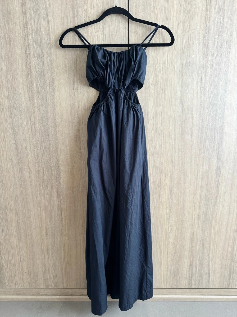 Abercrombie & Fitch Black Sleeveless Cutout Maxi Dress